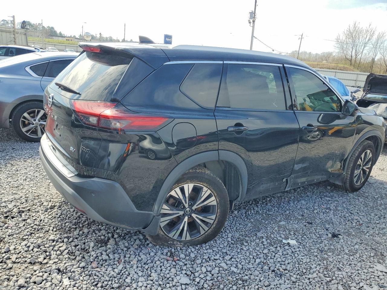 2021 Nissan Rogue Sv - zdjęcie 3