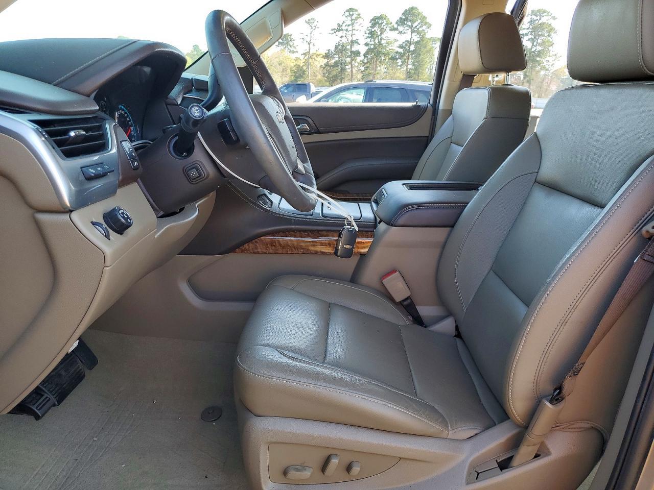 2017 Chevrolet Tahoe C1500 Premier - zdjęcie 7