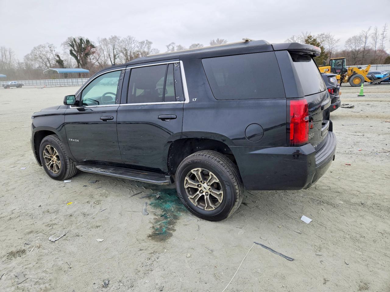 2015 Chevrolet Tahoe C1500 Lt - zdjęcie 2