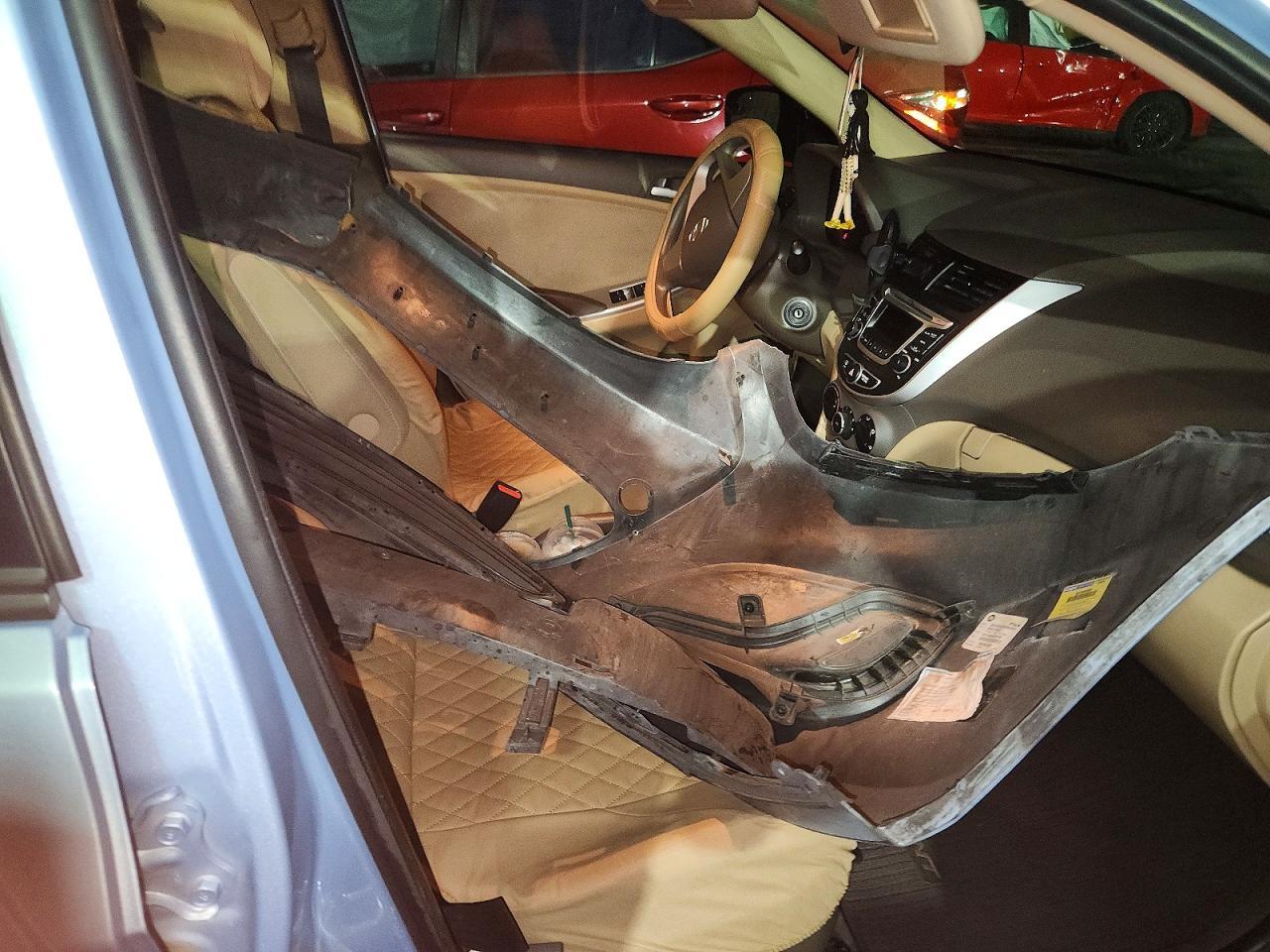 2014 Hyundai Accent Gls - zdjęcie 13