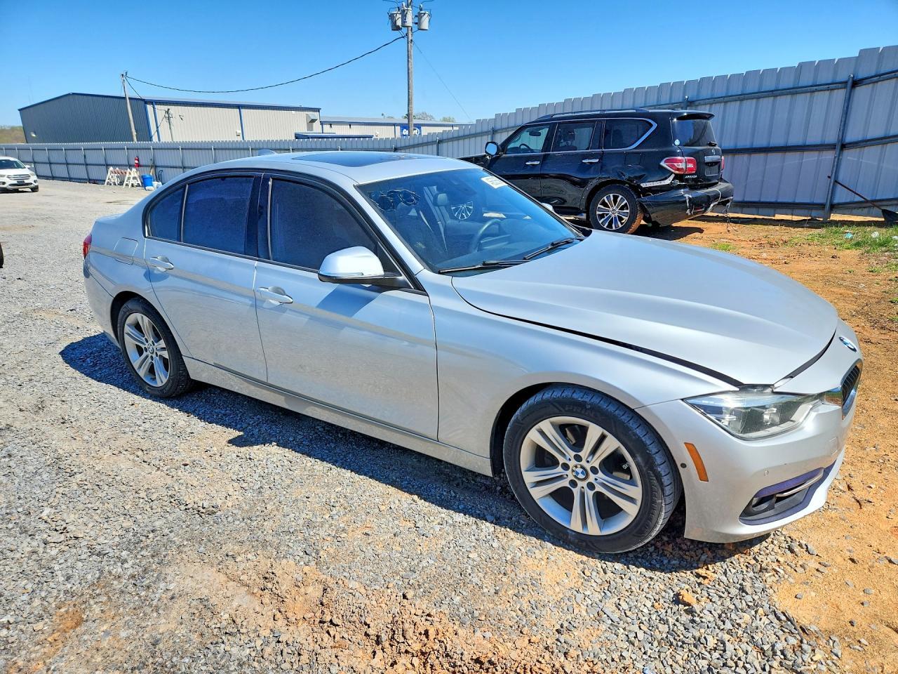 BMW Seria 3 - zdjęcie 4