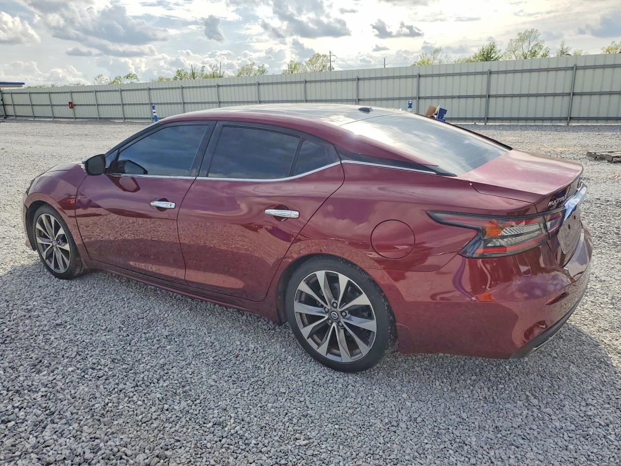 2021 Nissan Maxima 3.5 Platinum - zdjęcie 2