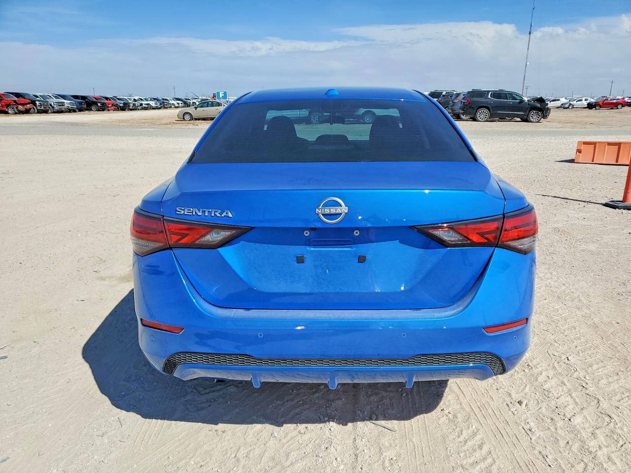 2025 Nissan Sentra S - zdjęcie 6