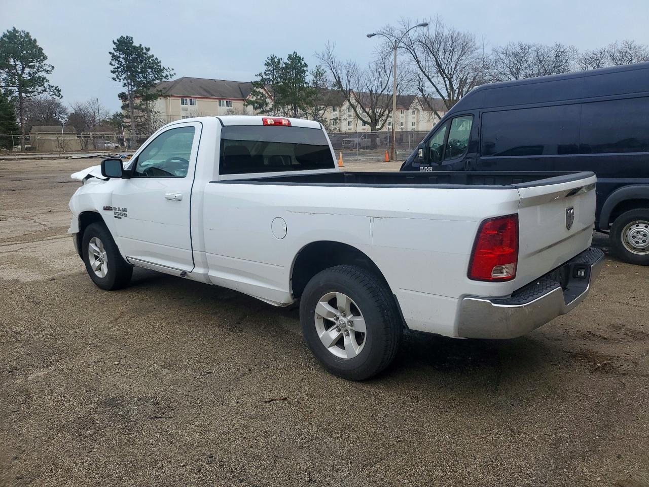 2021 Ram 1500 Classic Slt - zdjęcie 2