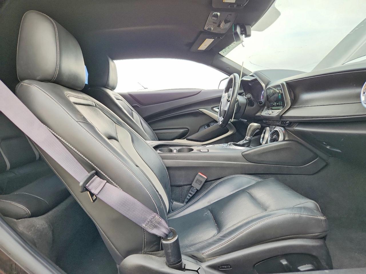 2017 Chevrolet Camaro Lt - zdjęcie 10