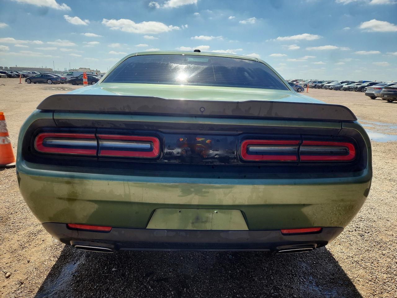 2020 Dodge Challenger Sxt - zdjęcie 6