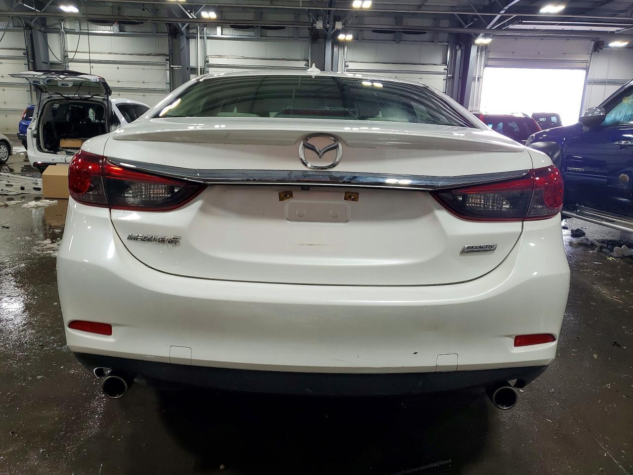 2017 Mazda 6 Grand Touring - zdjęcie 6