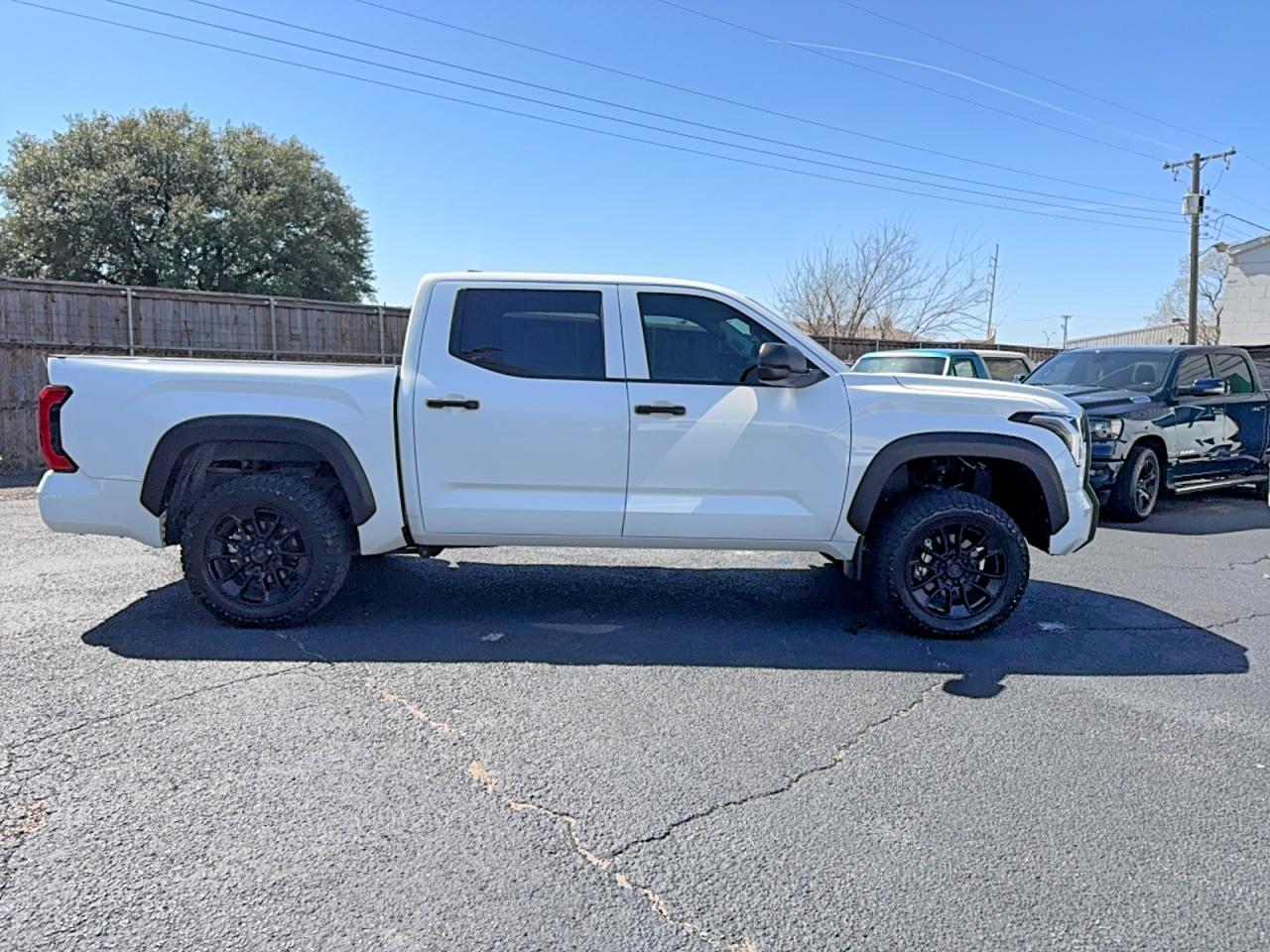 2024 Toyota Tundra Sr - zdjęcie 12