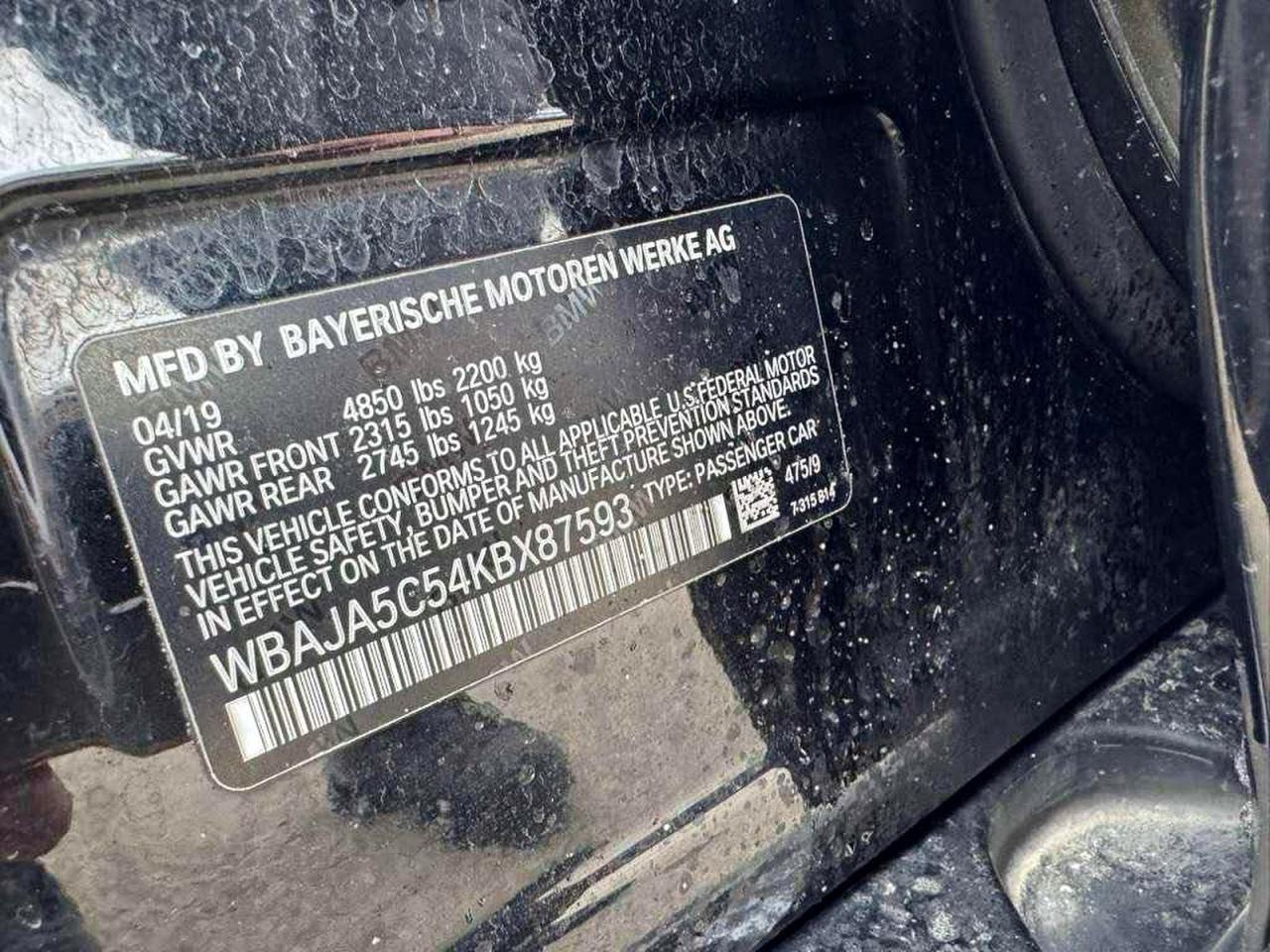 2019 BMW 530I - zdjęcie 10