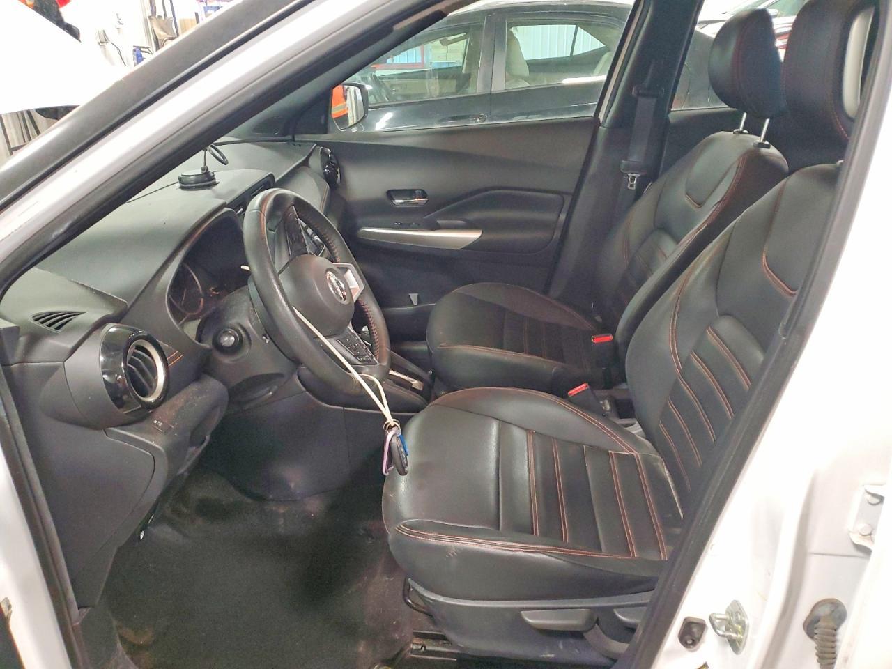 2019 Nissan Kicks Sr - zdjęcie 7