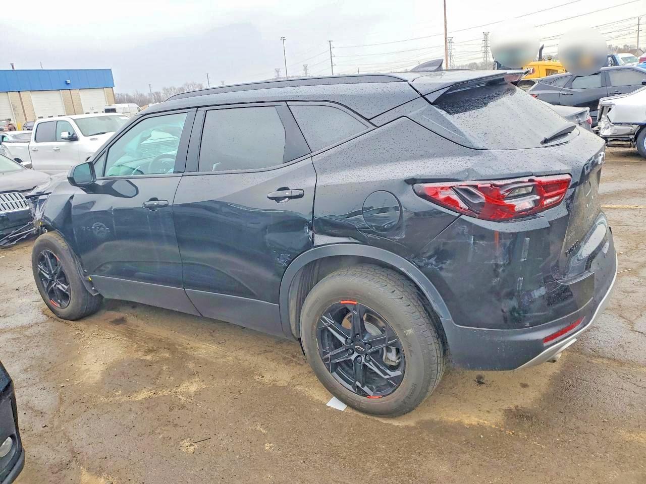 2023 Chevrolet Blazer 2Lt - zdjęcie 2