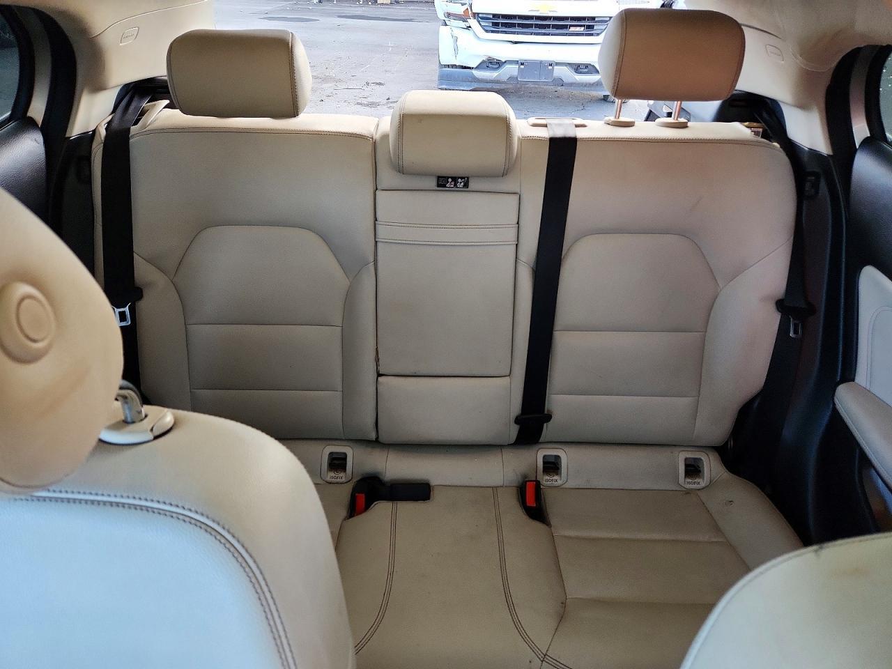 2018 Mercedes-Benz Gla 250 - zdjęcie 10