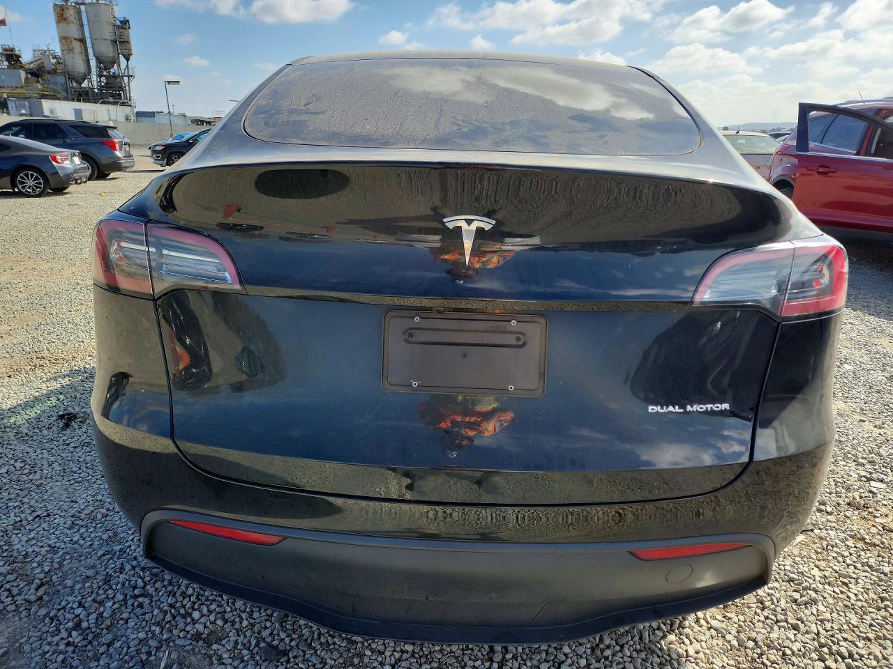 2023 Tesla Model Y - zdjęcie 6