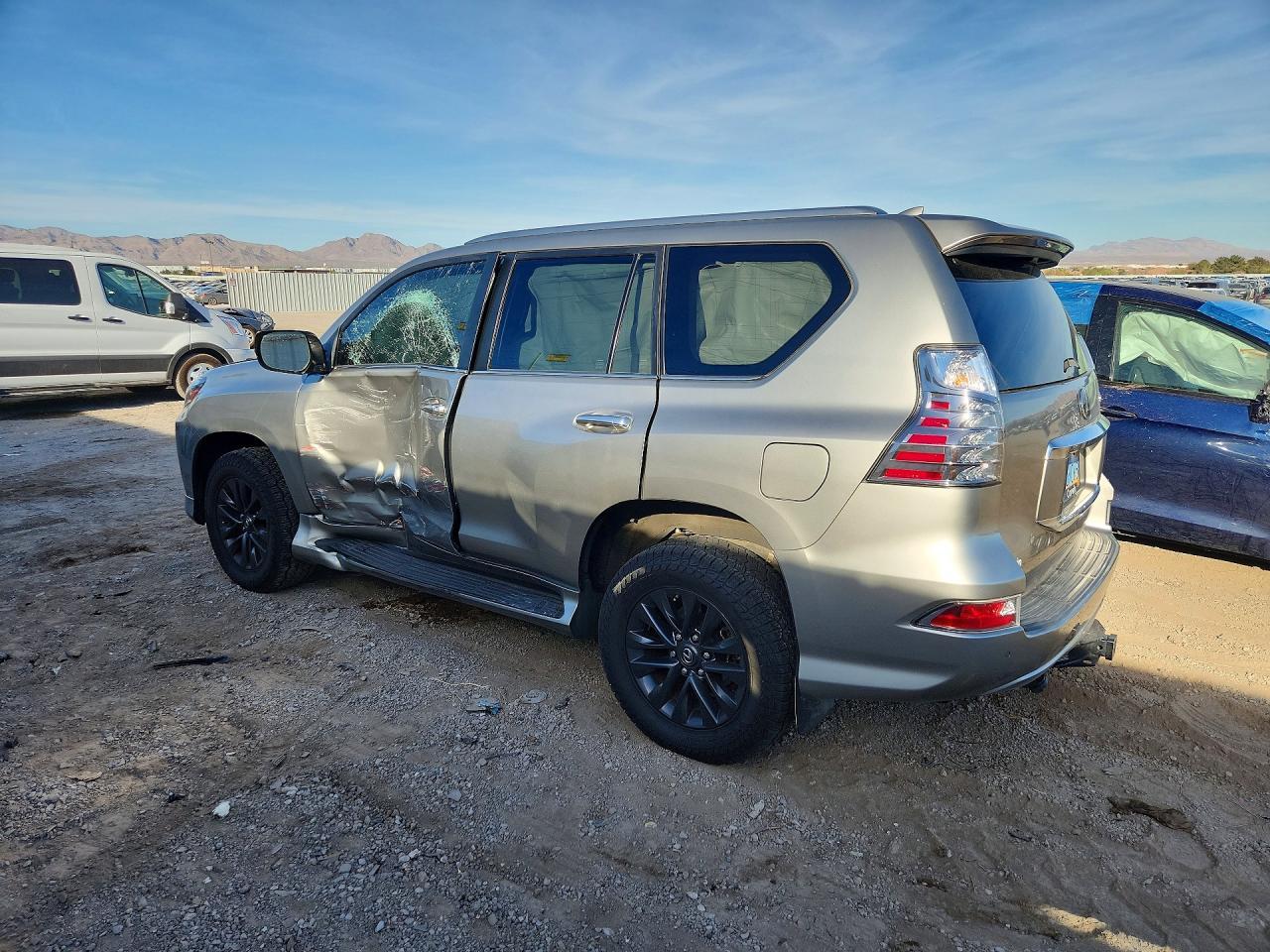 2023 Lexus Gx 460 Base - zdjęcie 2
