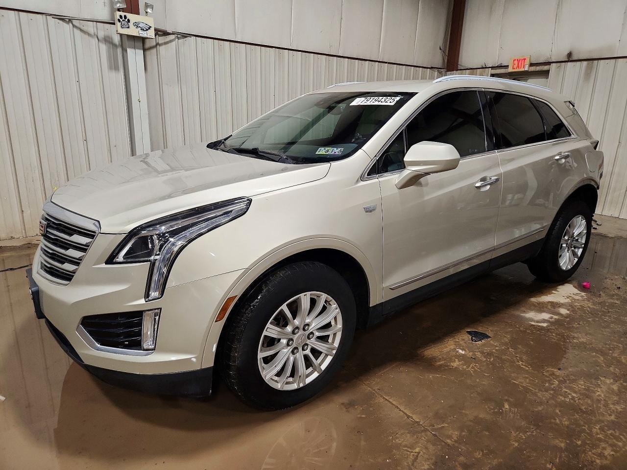 2017 Cadillac Xt5 - zdjęcie główne