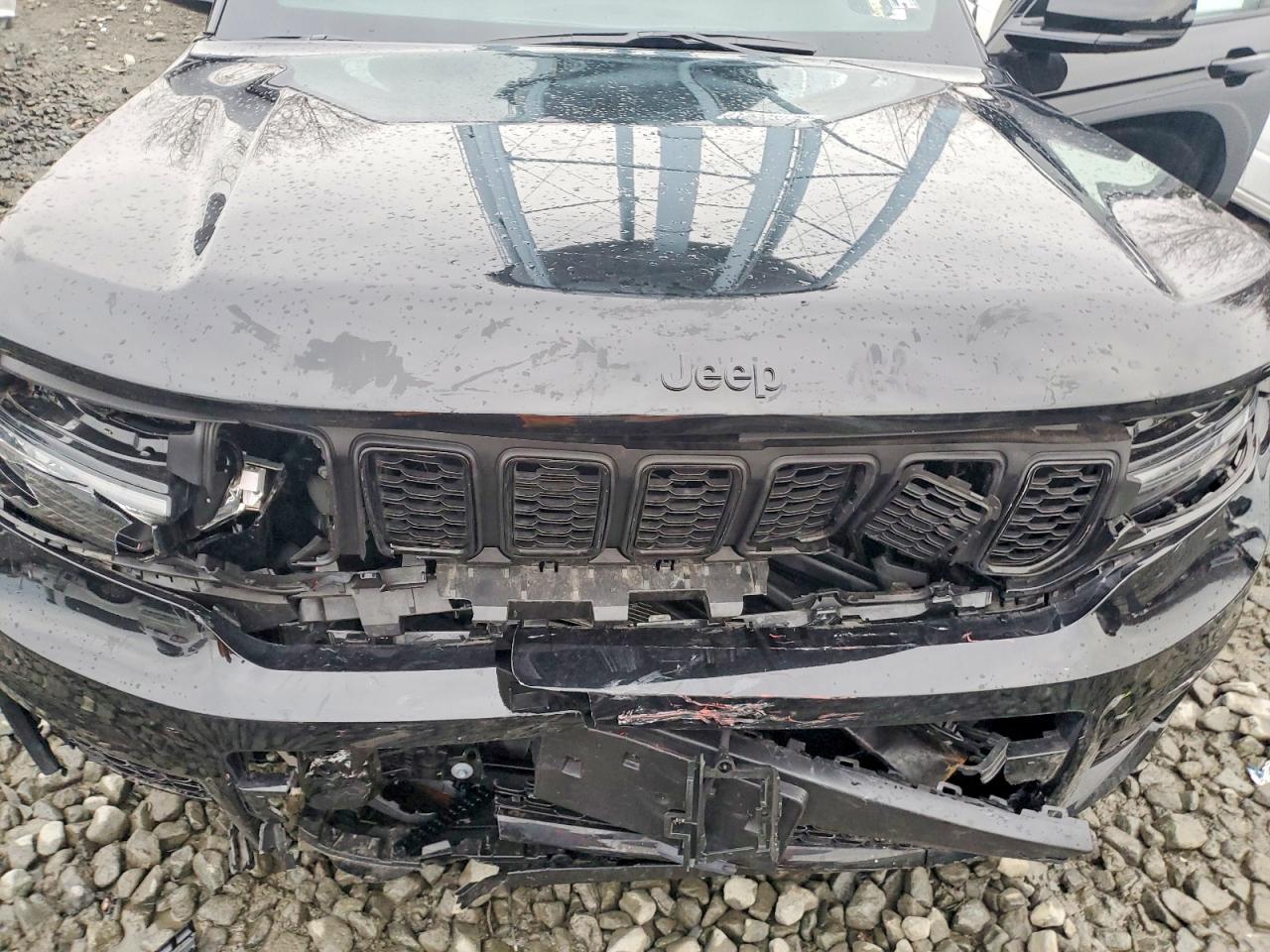 2025 Jeep Grand Cherokee L Laredo - zdjęcie 12