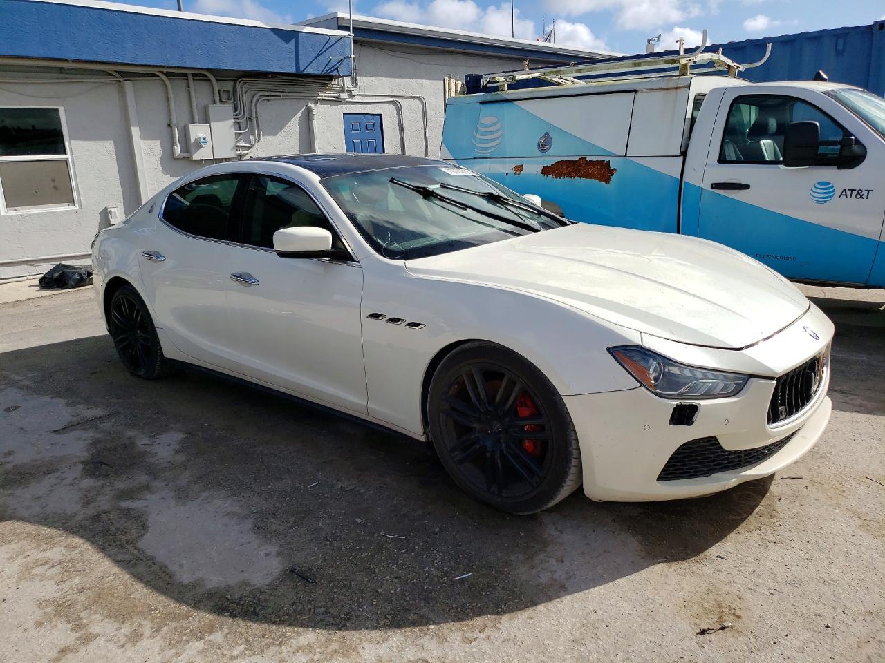 2014 Maserati Ghibli S - zdjęcie 4