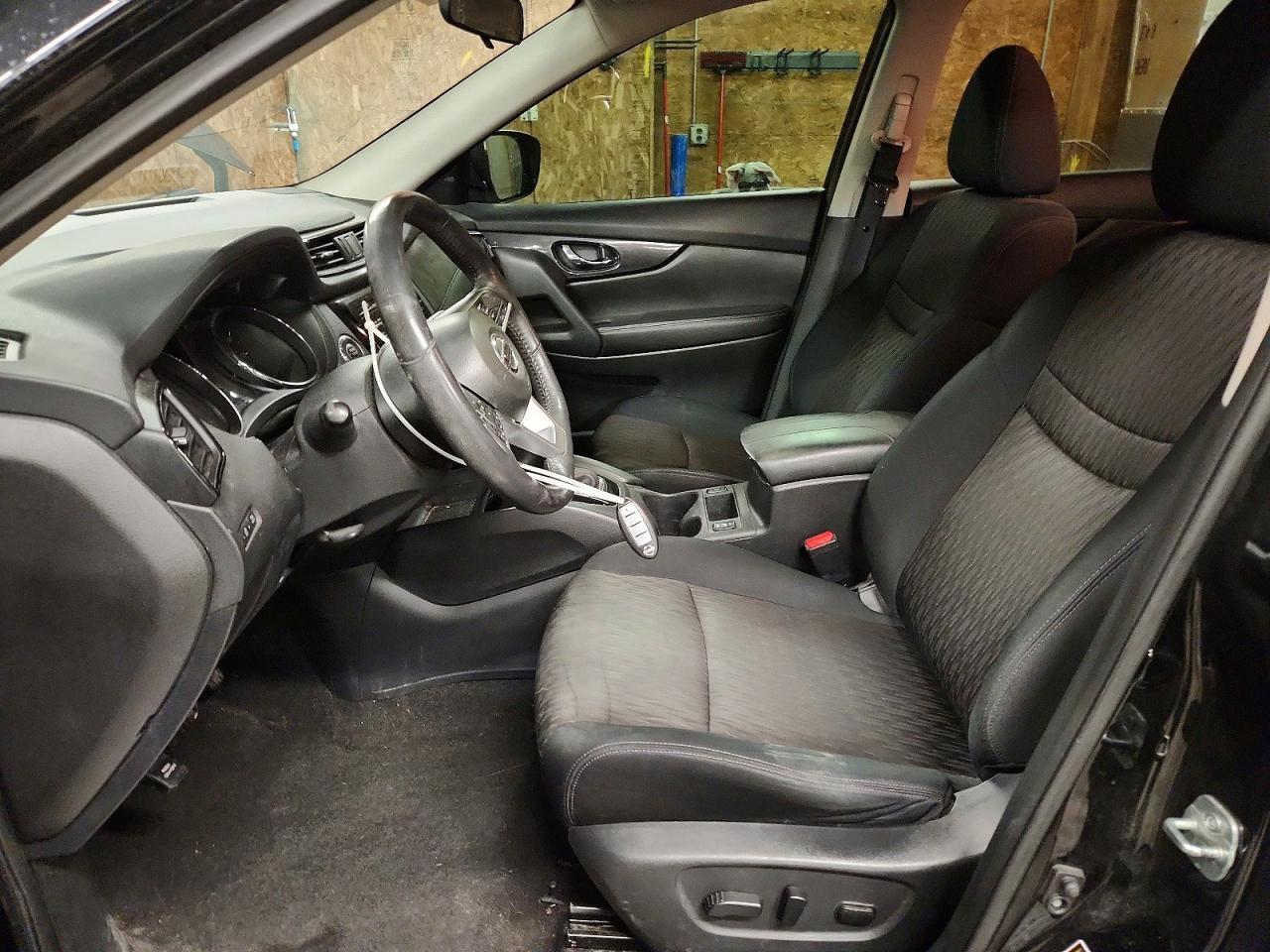 2017 Nissan Rogue S - zdjęcie 7