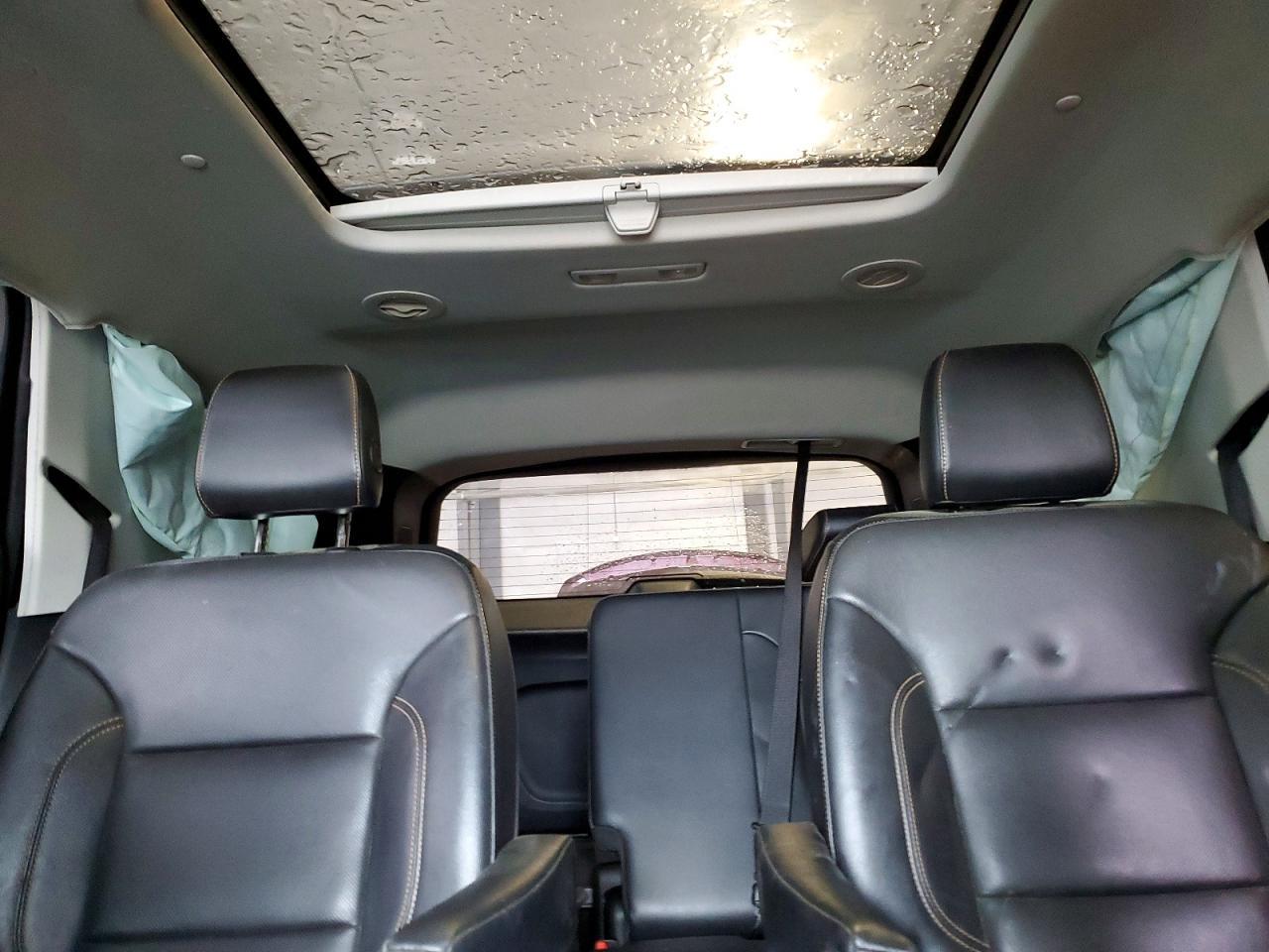 2018 Chevrolet Traverse Premier - zdjęcie 10