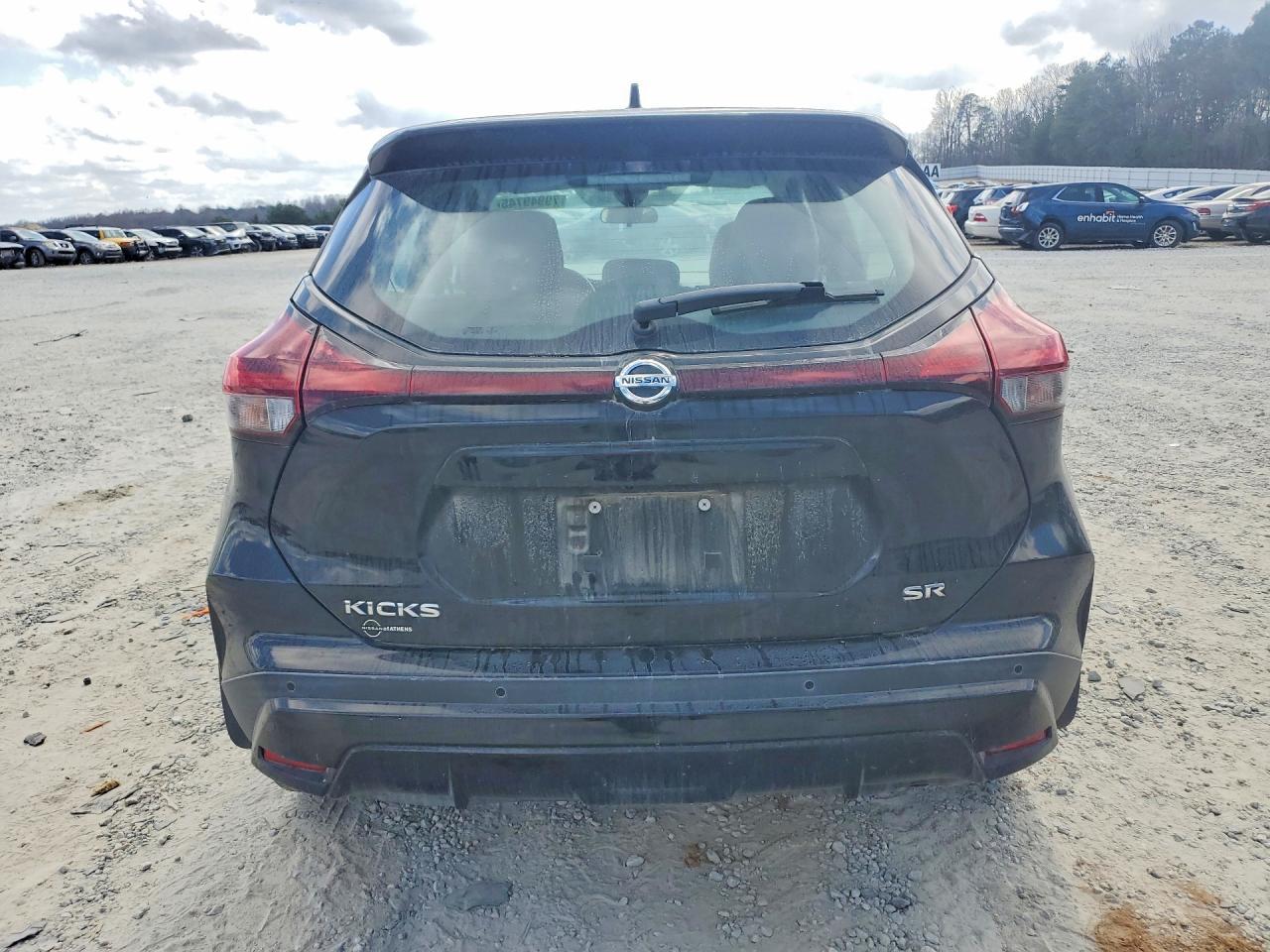 2021 Nissan Kicks Sr - zdjęcie 6