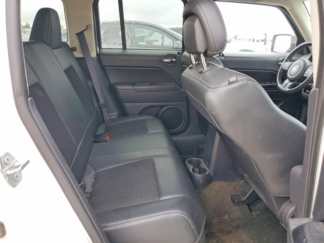 2016 Jeep Patriot Sport - zdjęcie 10