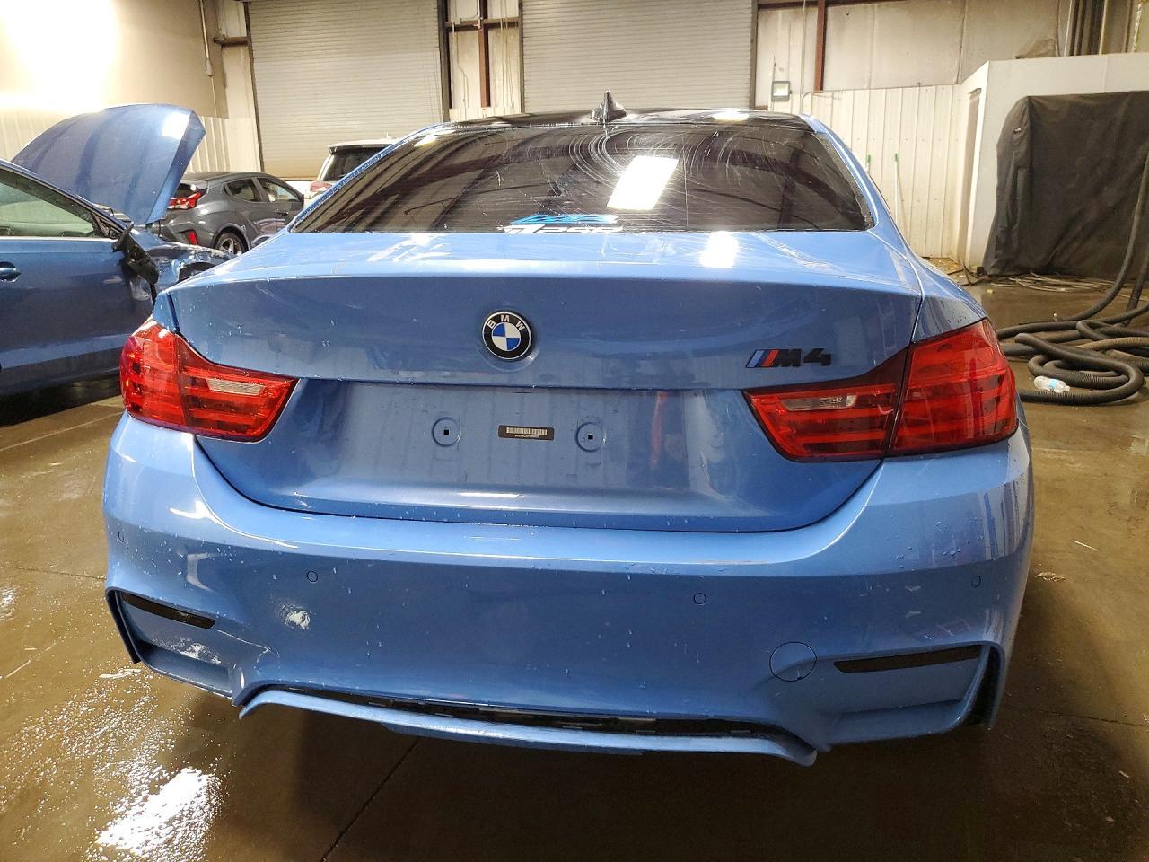 2015 BMW M4 - zdjęcie 6