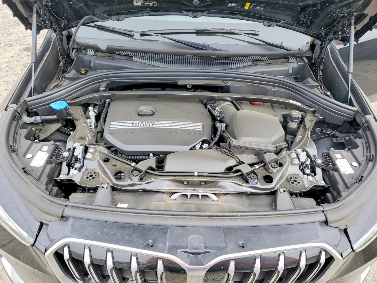 2025 BMW X1 xDrive28I - zdjęcie 11