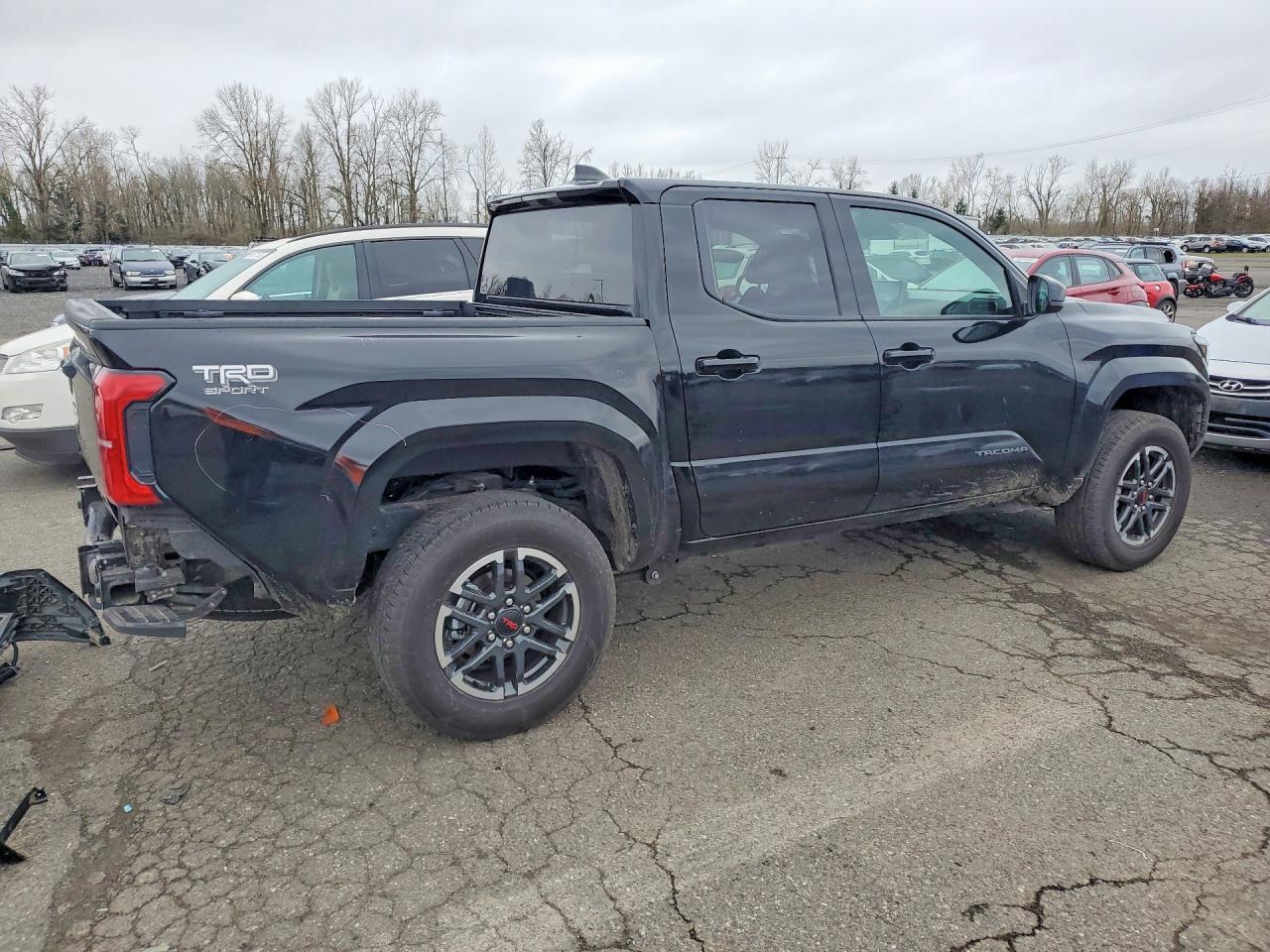 2025 Toyota Tacoma Double Cab - zdjęcie 3