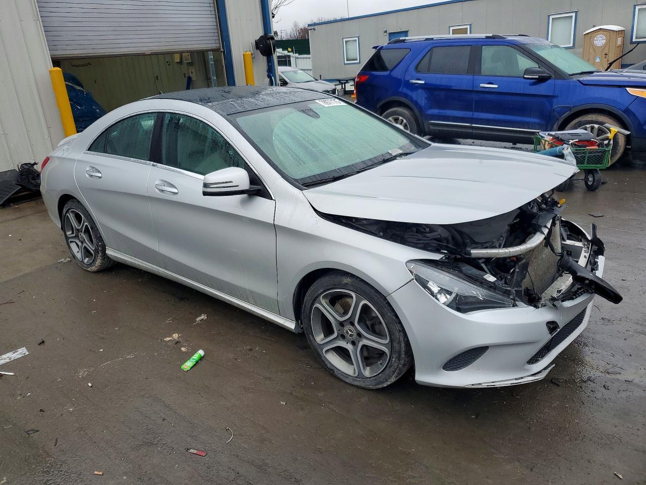 2019 Mercedes-Benz Cla 250 4Matic - zdjęcie 4
