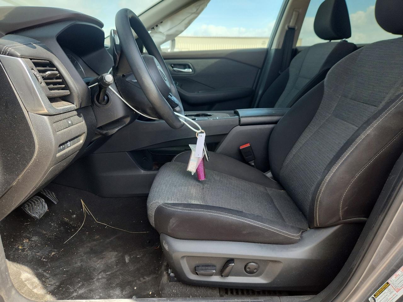 2023 Nissan Rogue Sv - zdjęcie 7