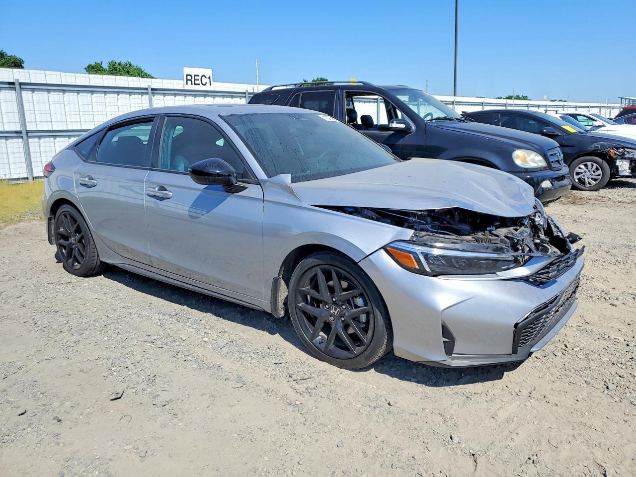 2025 Honda Civic Sport - zdjęcie 4