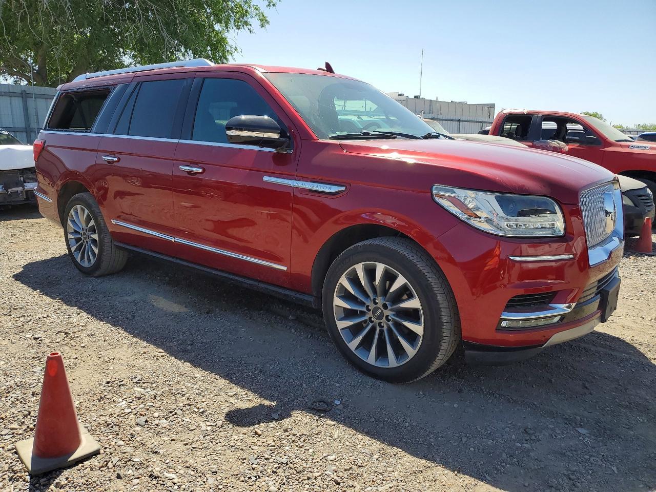 2018 Lincoln Navigator L Select - zdjęcie 4