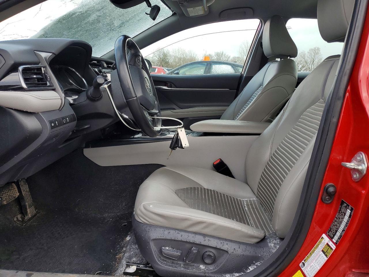 2020 Toyota Camry Se - zdjęcie 7