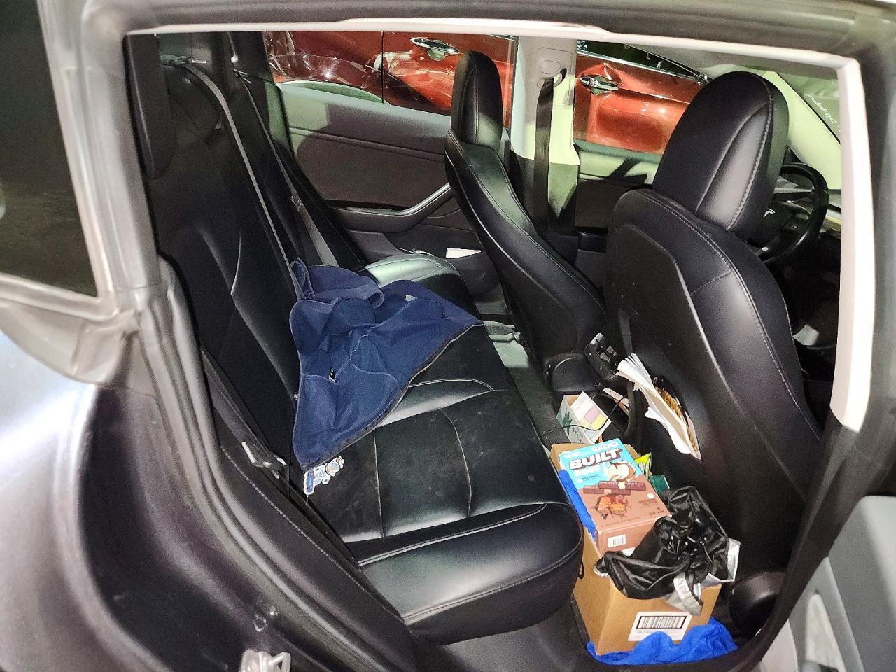 2018 Tesla Model 3 - zdjęcie 11