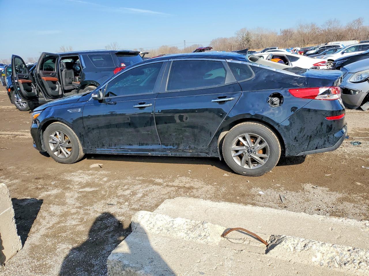 2019 Kia Optima Lx - zdjęcie 2