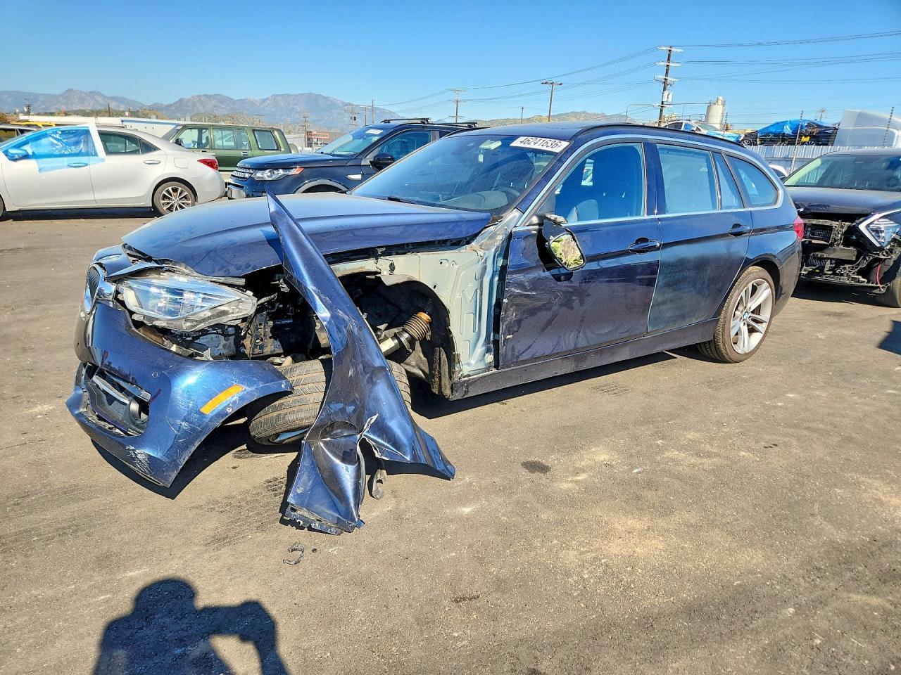 2017 BMW 330 Xi - zdjęcie główne