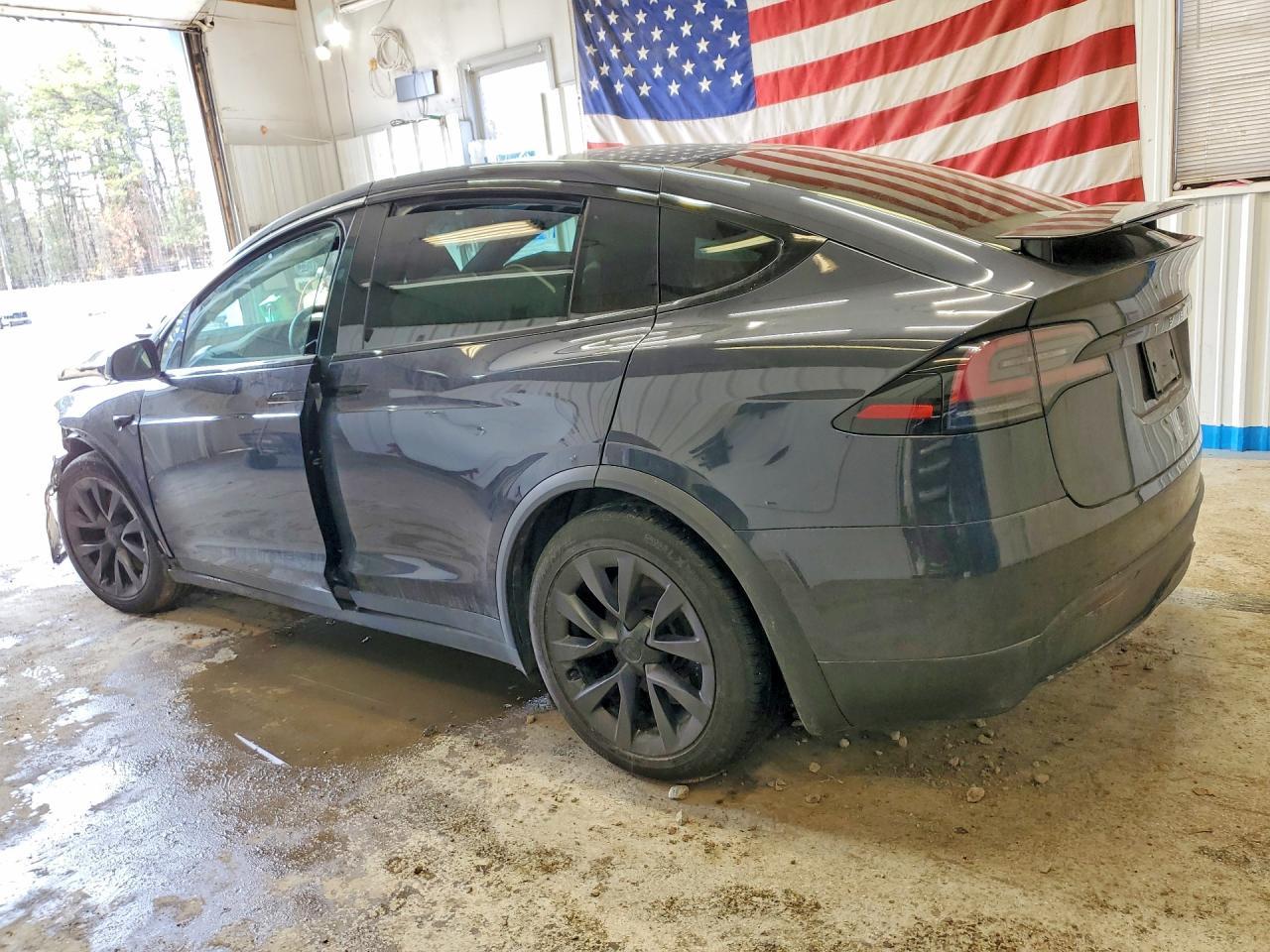 2023 Tesla Model X - zdjęcie 2