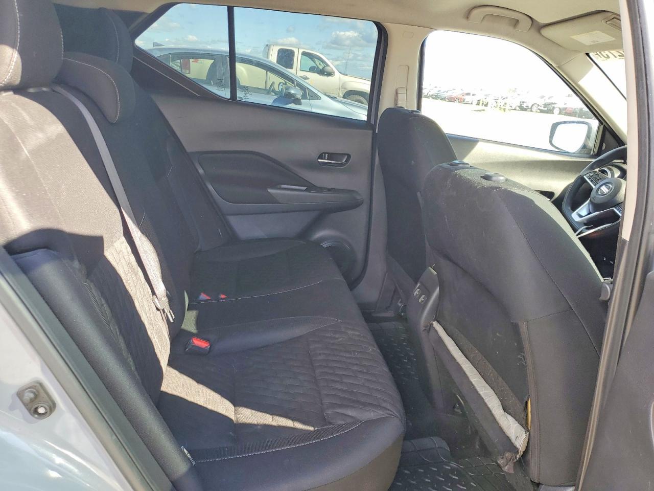 2021 Nissan Kicks Sv - zdjęcie 11