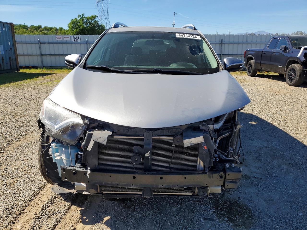 2016 Toyota Rav4 Xle - zdjęcie 5