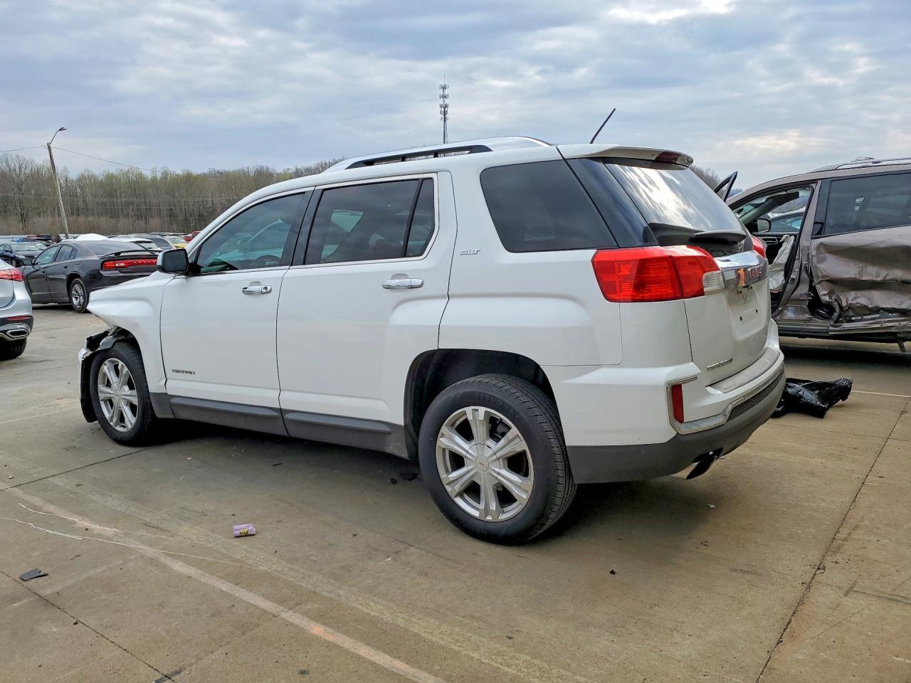 2016 GMC Terrain Slt - zdjęcie 2