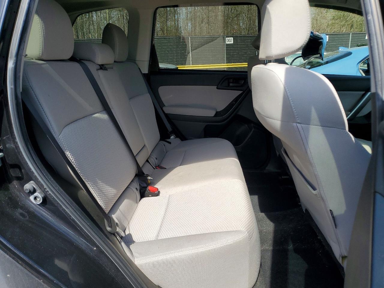 2014 Subaru Forester 2.5I Premium - zdjęcie 11