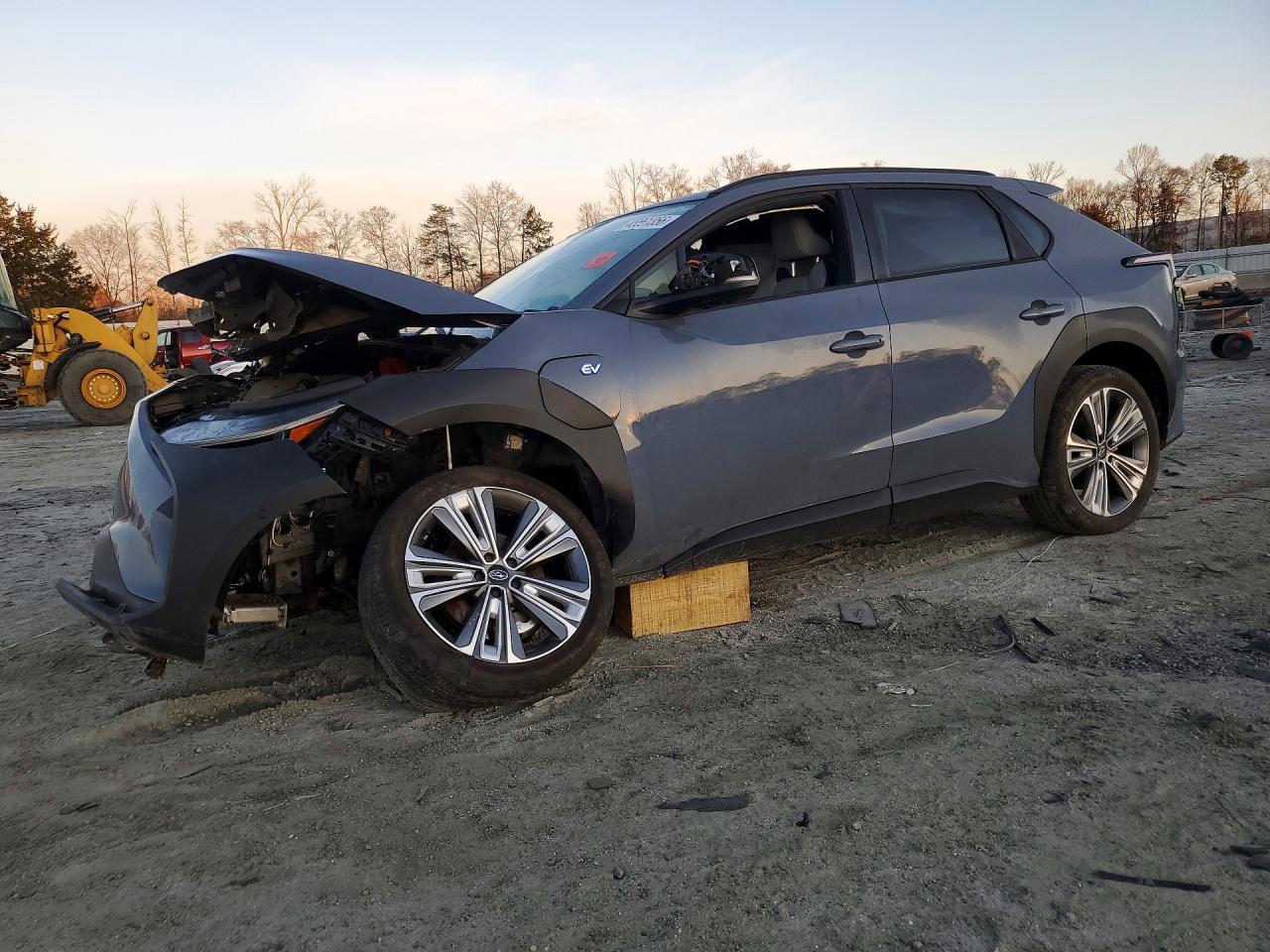 2024 Subaru Solterra Premium - zdjęcie główne