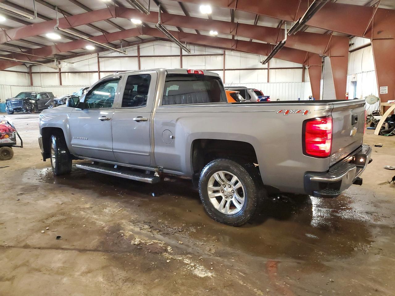 2017 Chevrolet Silverado K1500 Lt - zdjęcie 2