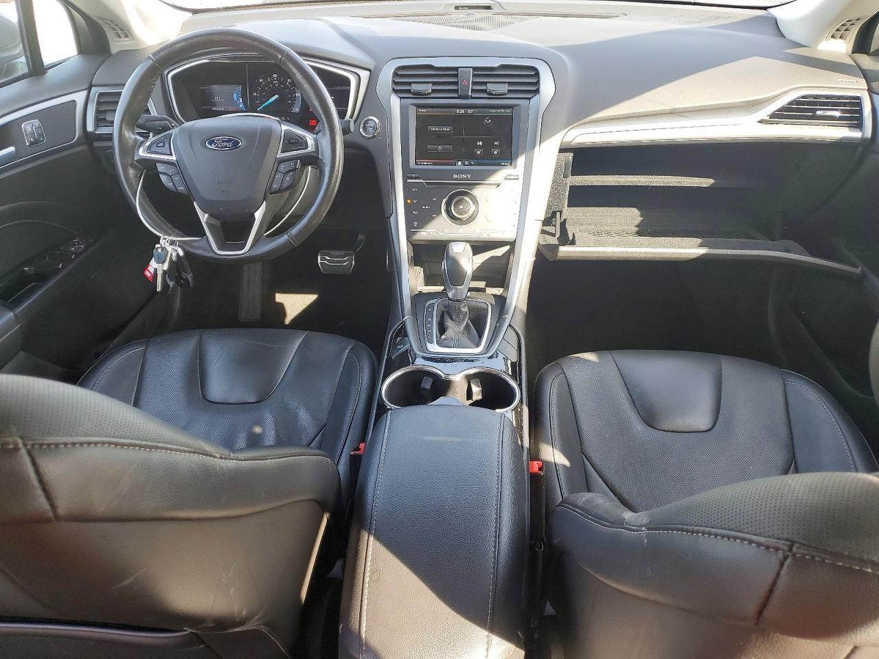 2014 Ford Fusion Titanium Hev - zdjęcie 8