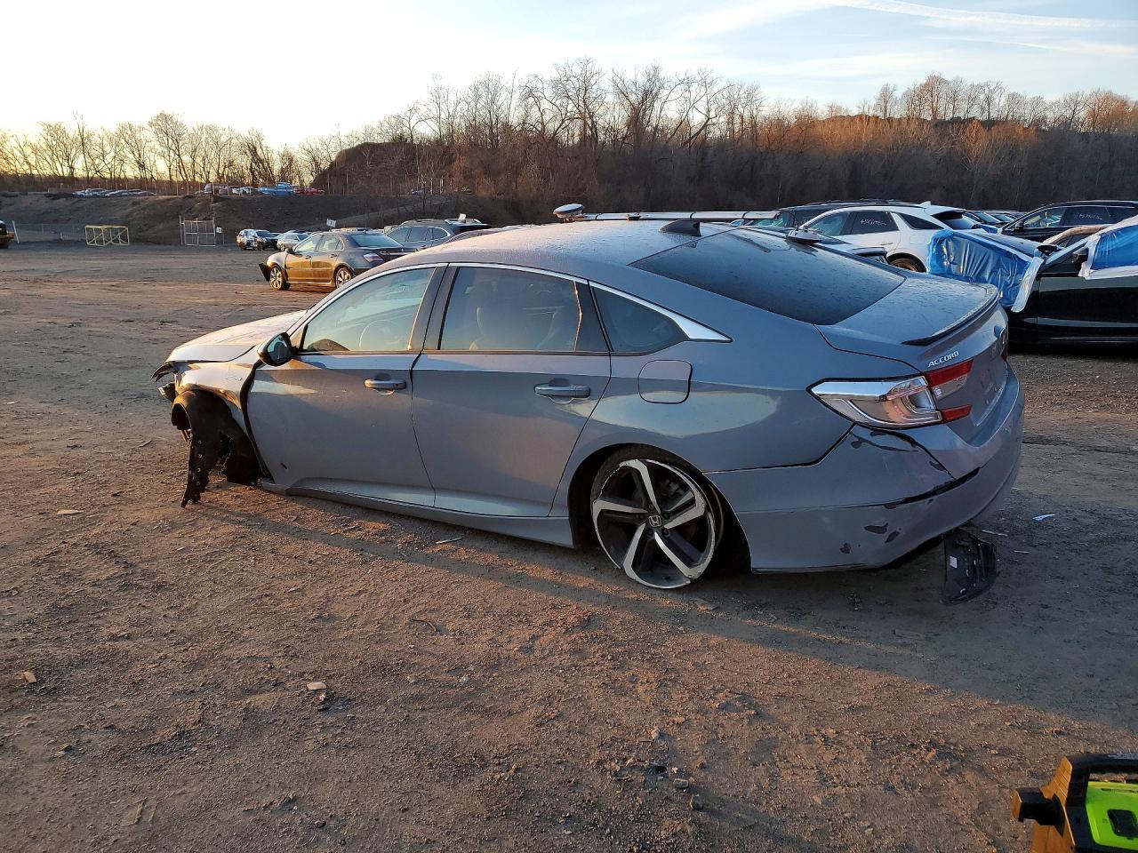 2022 Honda Accord Hybrid Sport - zdjęcie 2