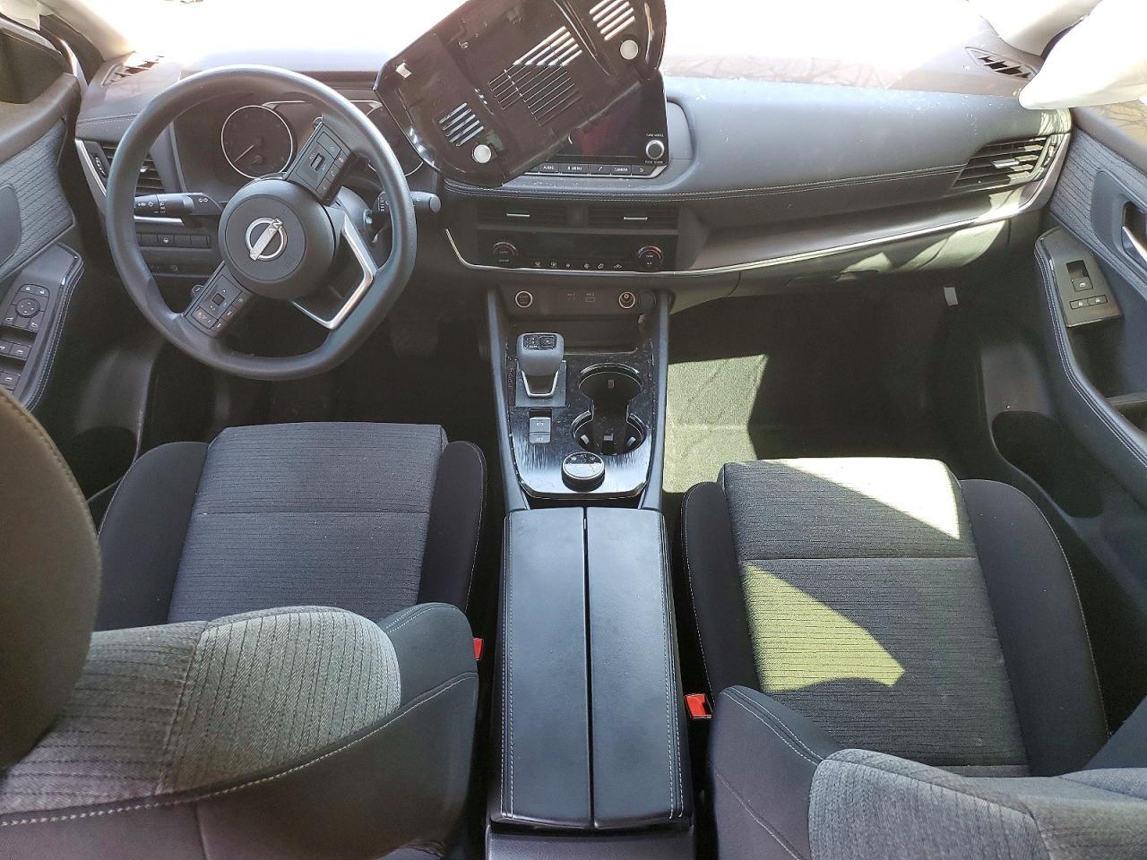 2023 Nissan Rogue Sv - zdjęcie 8