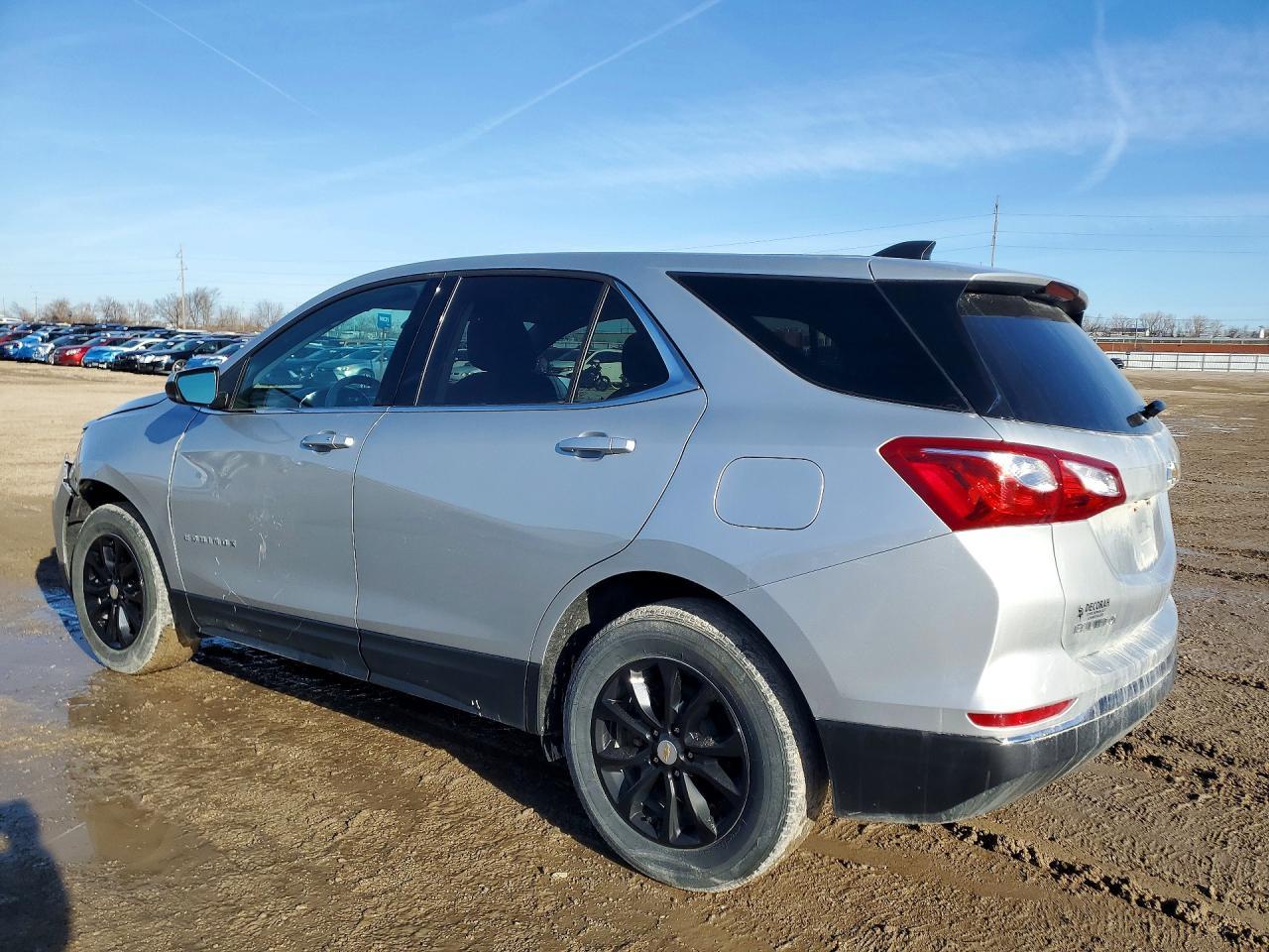 2020 Chevrolet Equinox Lt - zdjęcie 2