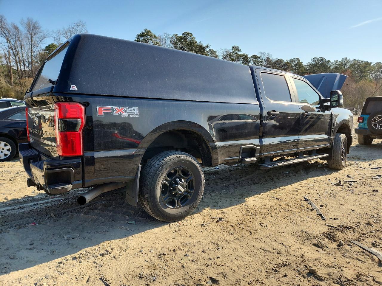 2024 Ford F250 Super Duty - zdjęcie 3