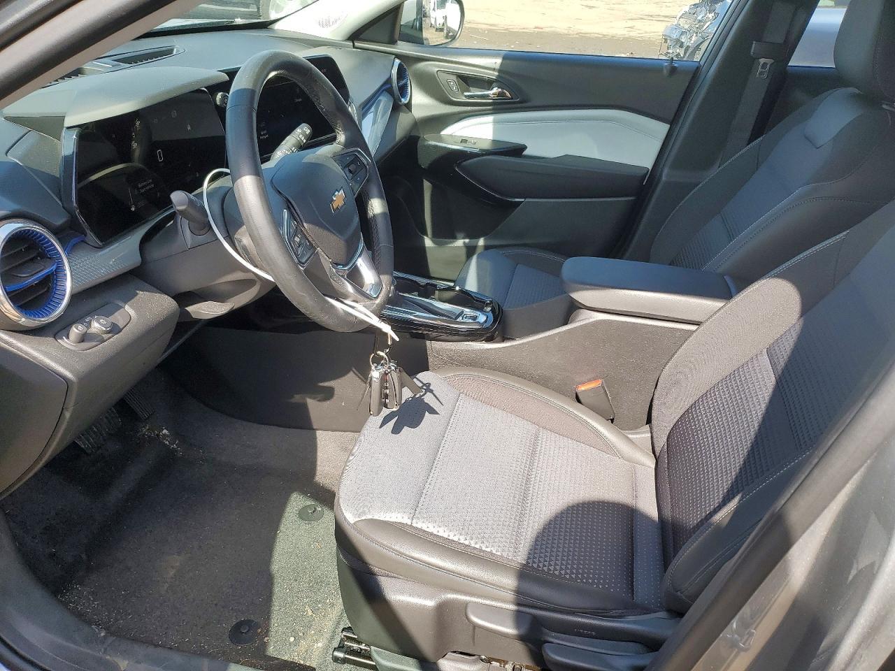 2025 Chevrolet Trax 1Lt - zdjęcie 7