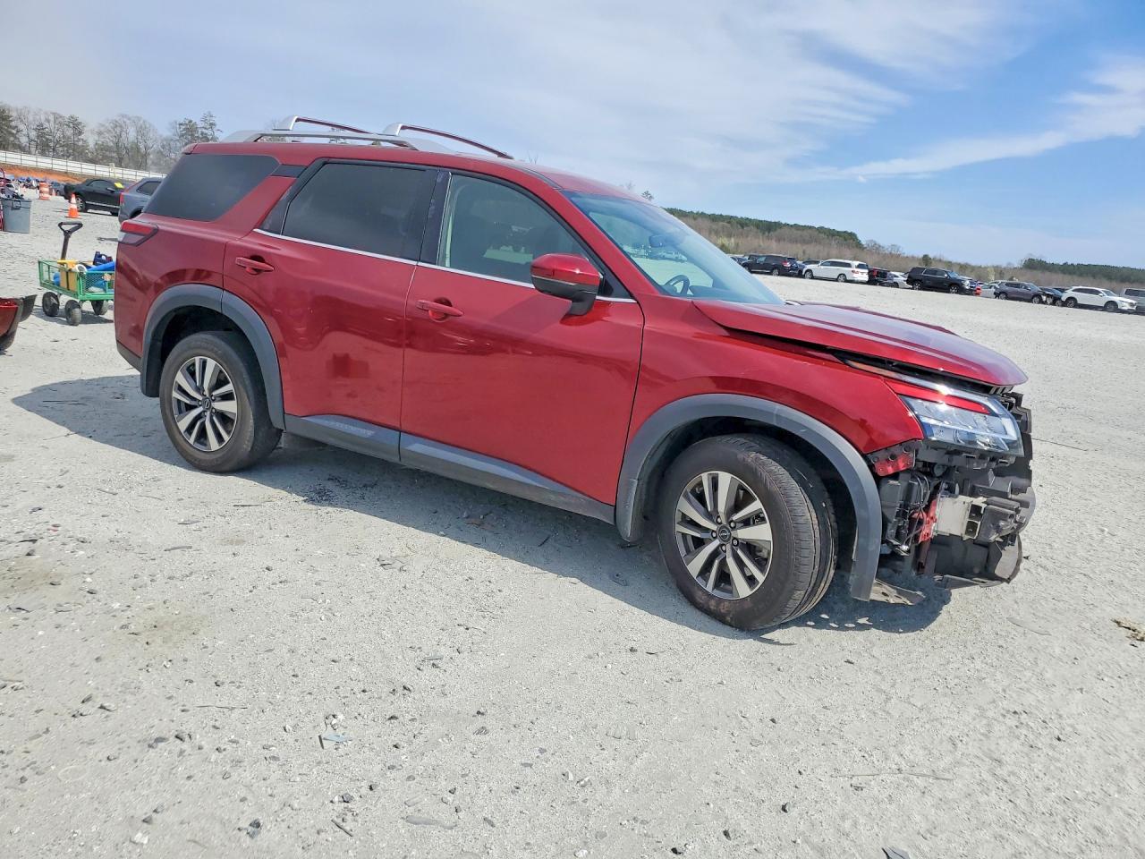 2023 Nissan Path Finde - zdjęcie 4